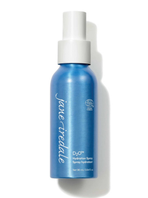 A hydrating spray that locks in moisture - Helps rosacea-prone skin